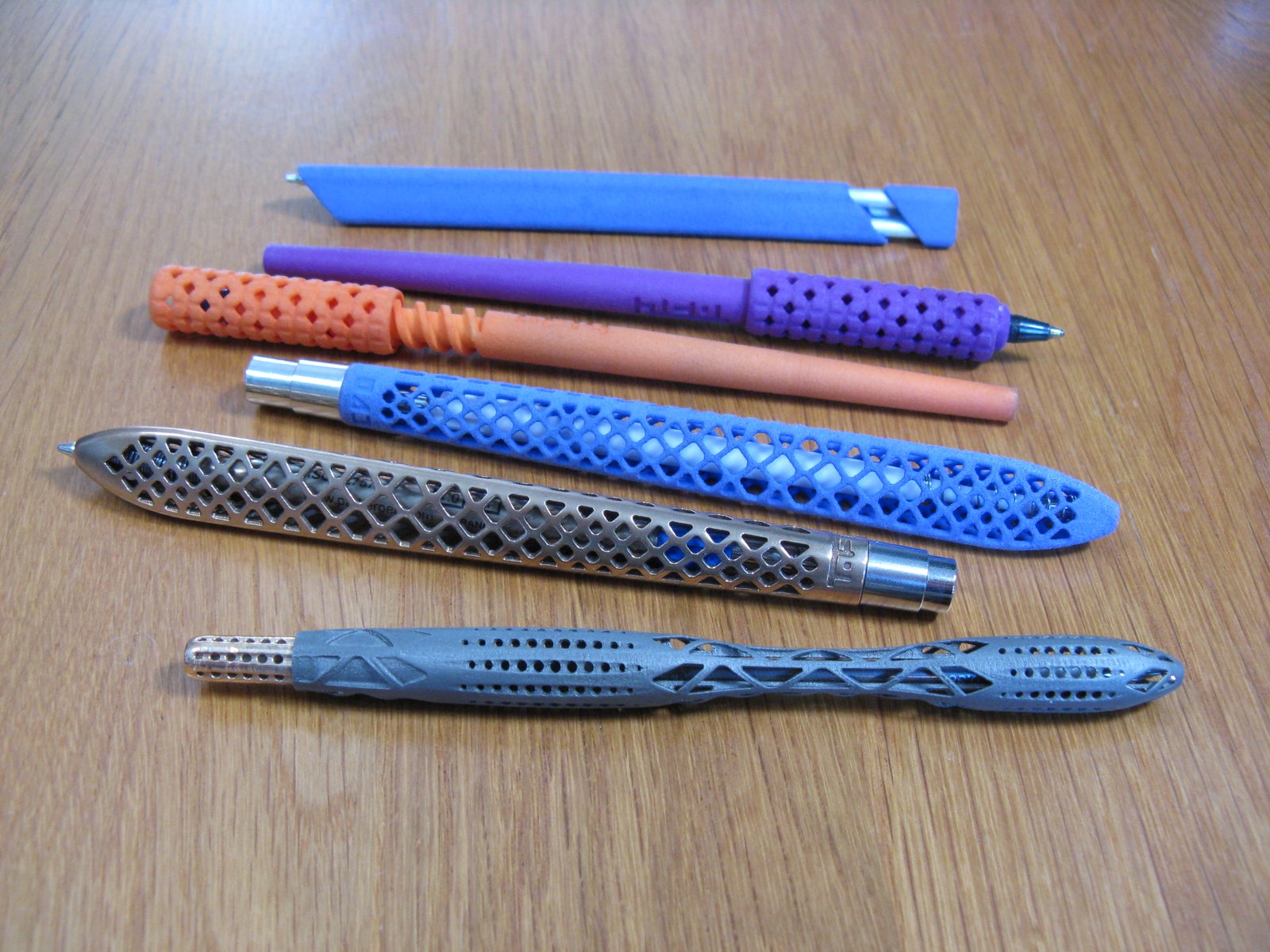 Pens: Custom Clicky & Twisty