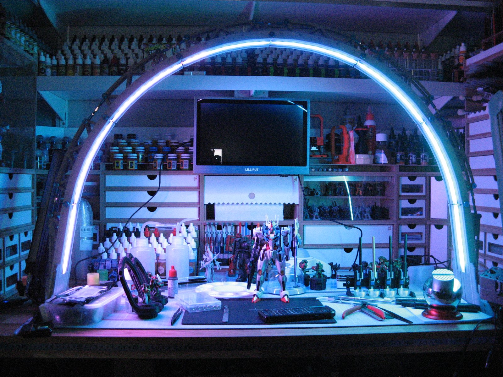 Modelling: Custom Arch Light