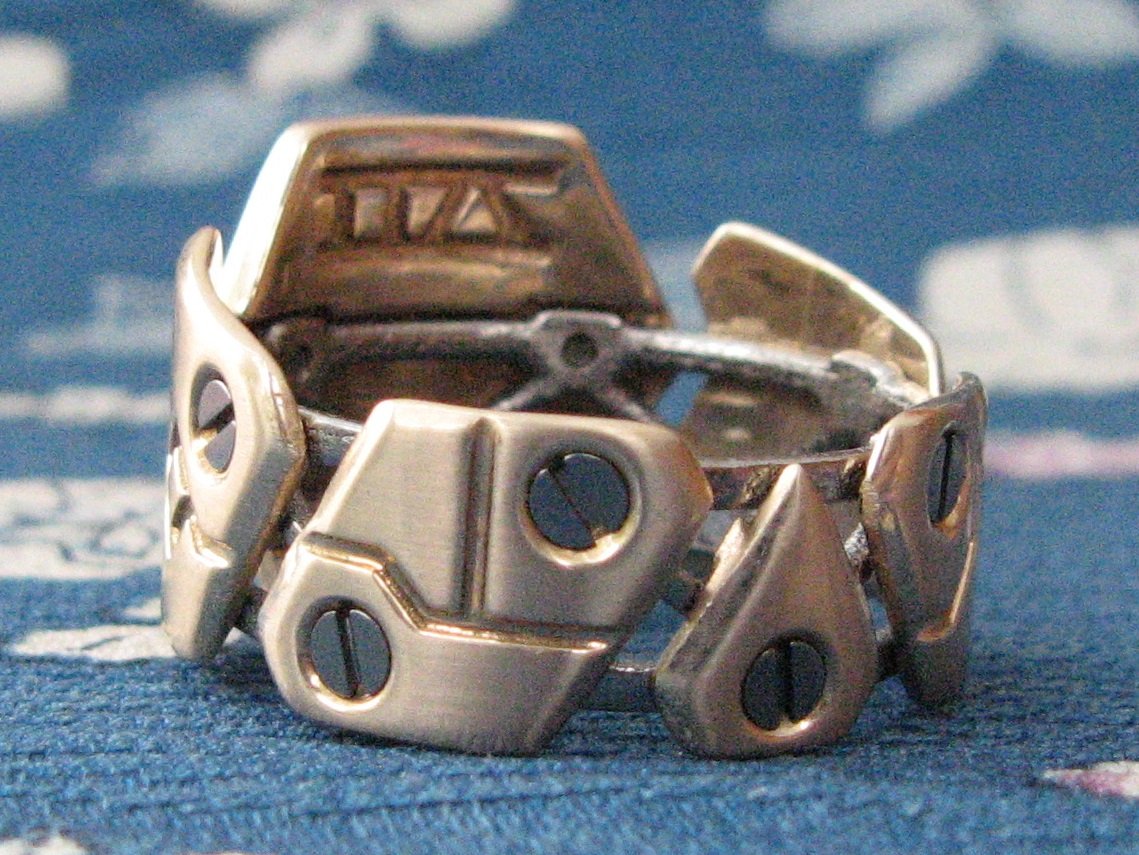 Jewellery: Other